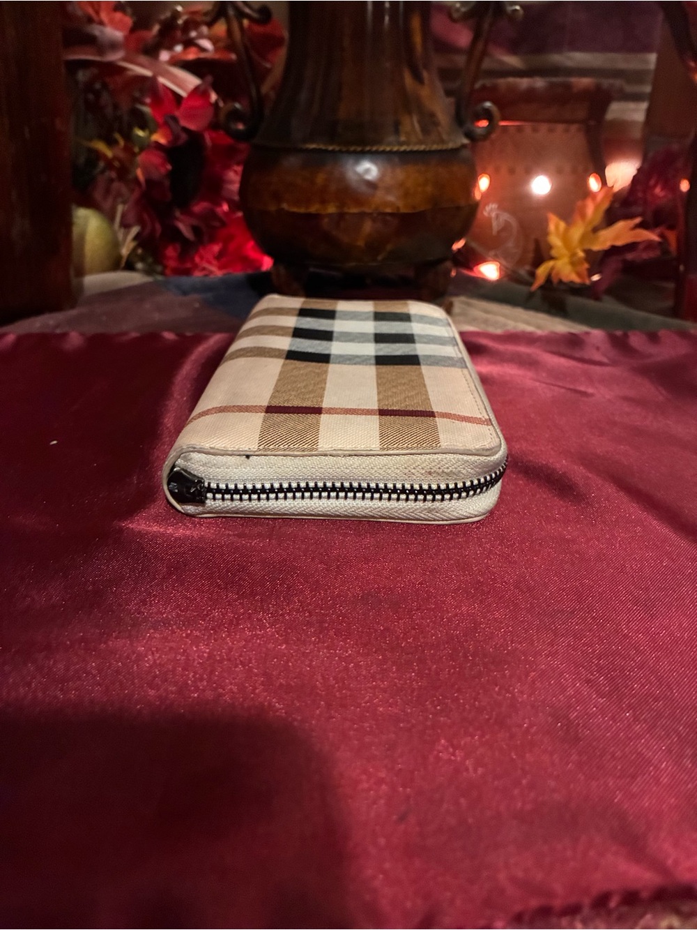 Burberry Beige Plaid Zip-Around Wallet with Metal Logo - Picture 7 of 14